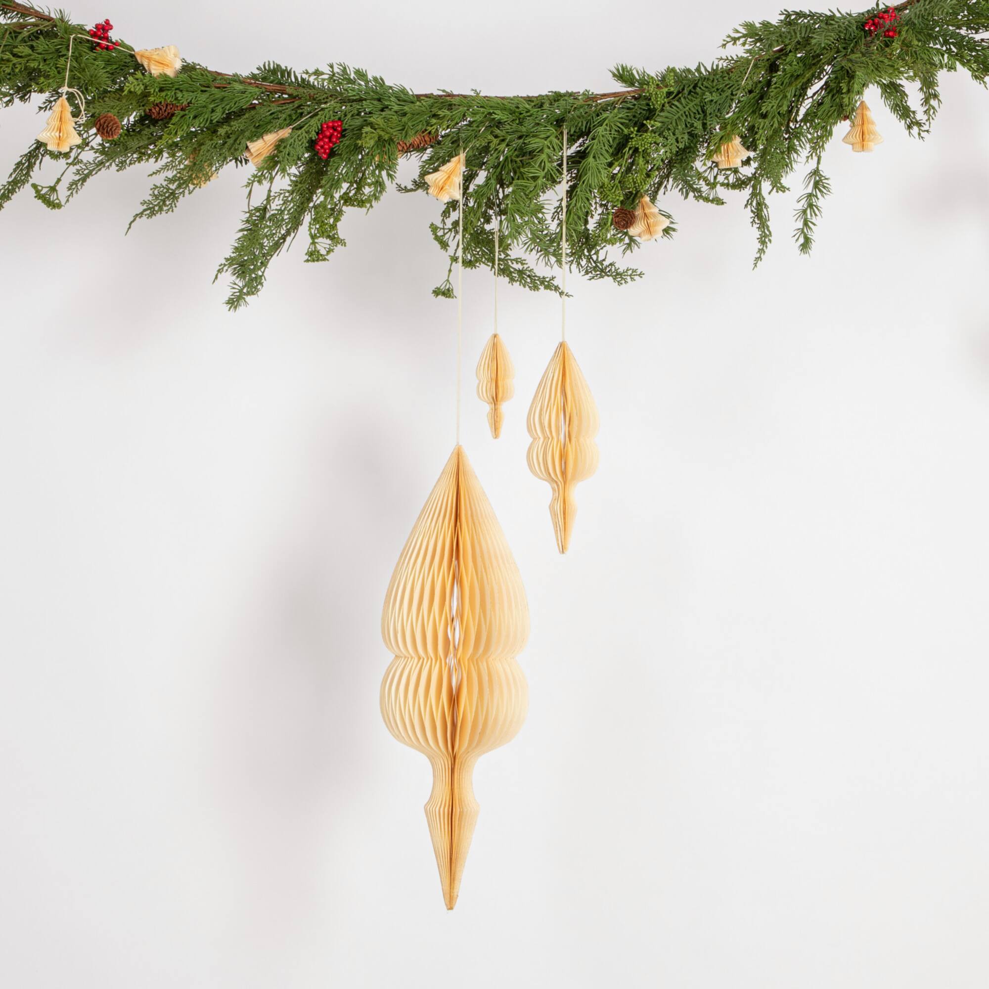 Hello Honey® Honeycomb Finial Paper Ornament Set